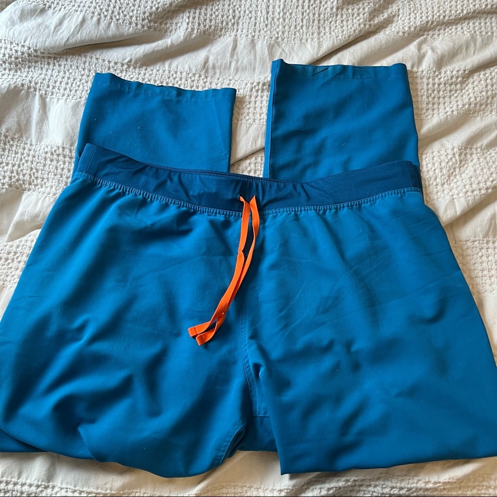 Figs Livingston Alps Blue